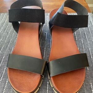 Mia Women's Black Sandals 9